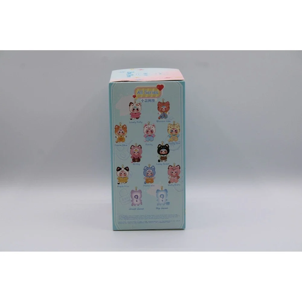Baby Three Cat‎ Wardrobe Blind Box